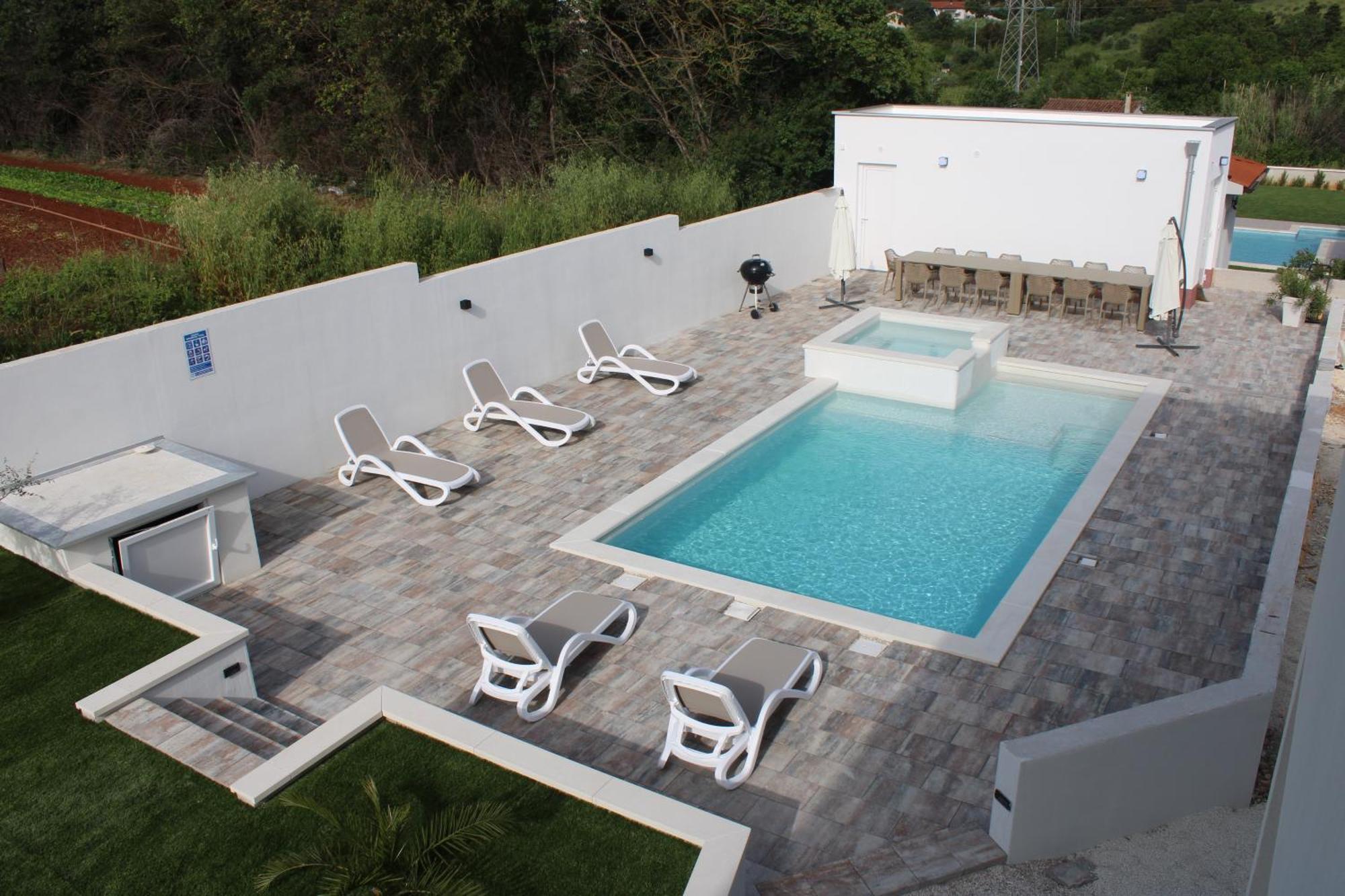 Holiday House Emjalemi พูลา ภายนอก รูปภาพ